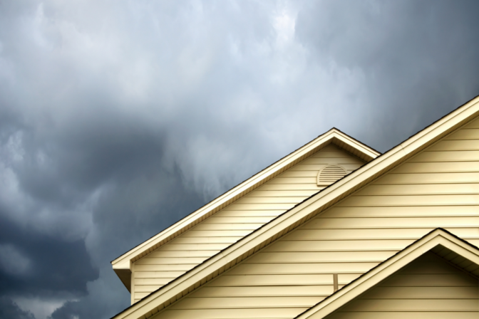 How to Prevent Roof Damage During a Storm
